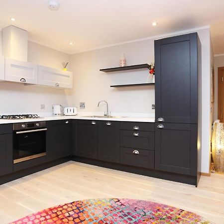 Joivy Elegant Home At The Heart Of The Royal Mile EDI Eksteriør bilde